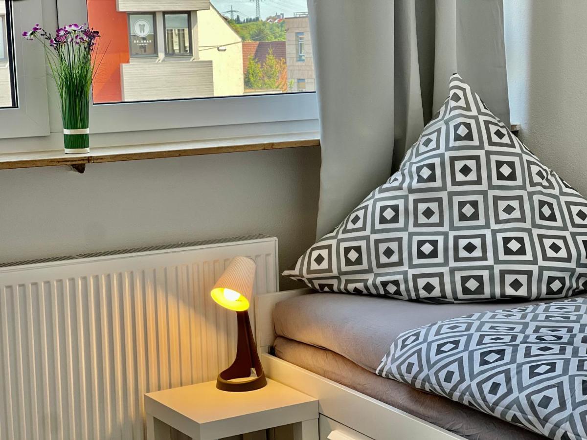 Apartment Nujen- Und Zuffenhausen *
